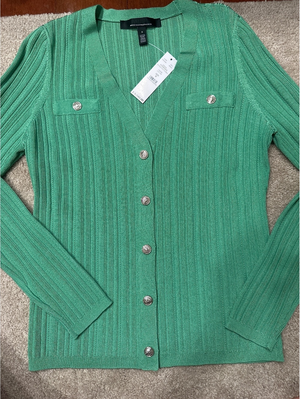 (4)White House Black Market Lush Jade Sculpted Vneck Tank and LS Snap Front Rib
